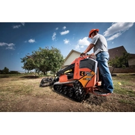 Mini krautuvas Ditch Witch SK800